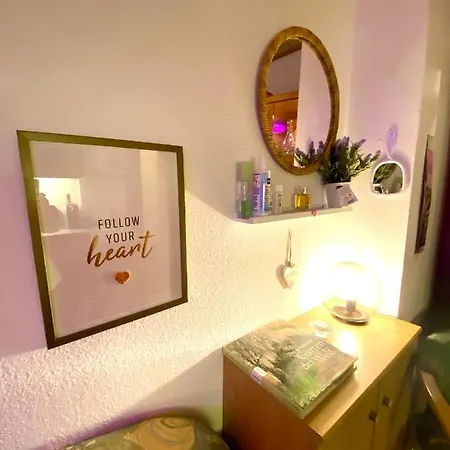 Gemuetliches Vollausgestattetes Appartement In Messenaehe