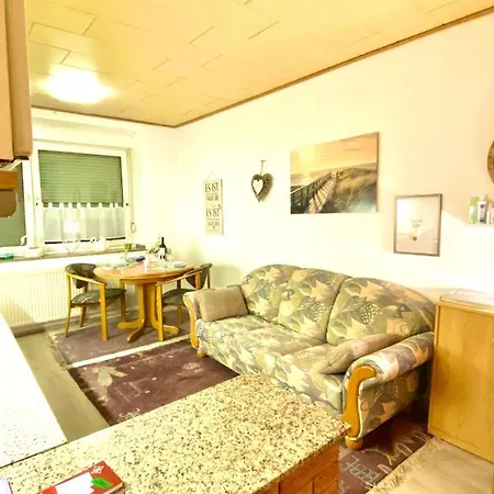 Lejlighed Gemuetliches Vollausgestattetes Appartement In Messenaehe *